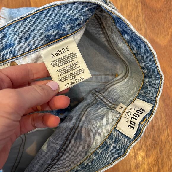 AGOLDE Parker Vintage Cut Off Short in Swapmeet Size 23‎ Blue Distressed Cute - Picture 16 of 16